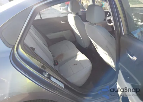 2019 Kia Rio S z USA, uszkodzony, nr VIN 3KPA24AB6KE201935